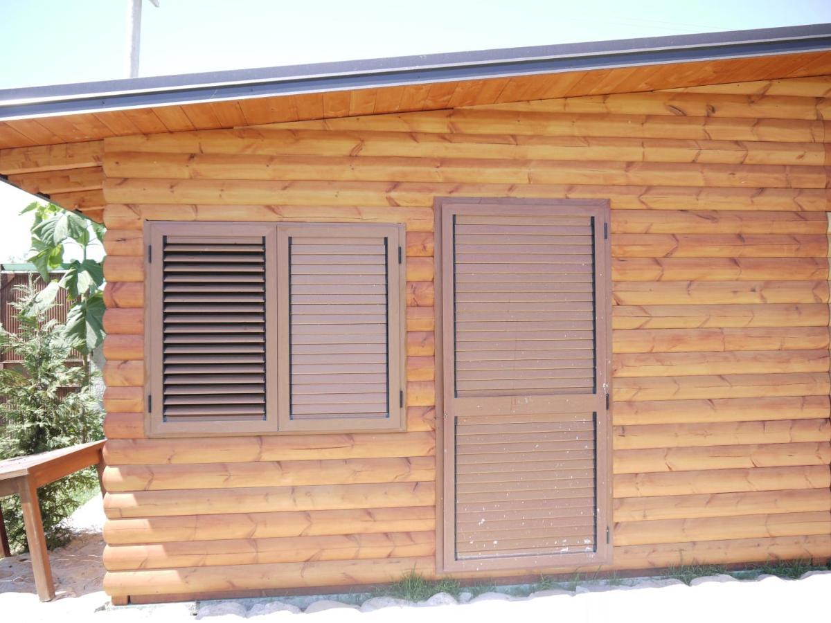 Windmill Shkodra Gesthouse Camping & Grill المظهر الخارجي الصورة