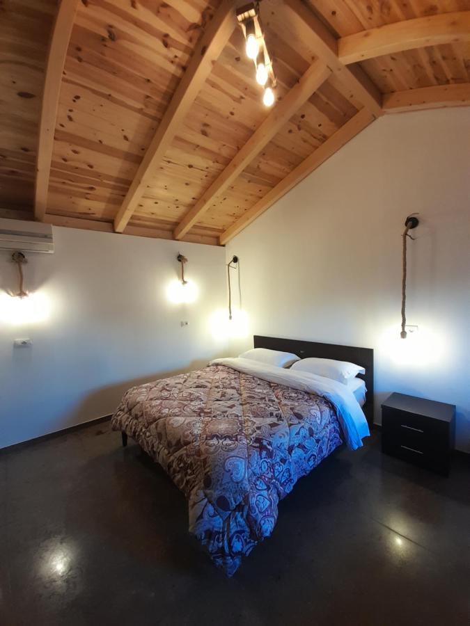Windmill Shkodra Gesthouse Camping & Grill المظهر الخارجي الصورة
