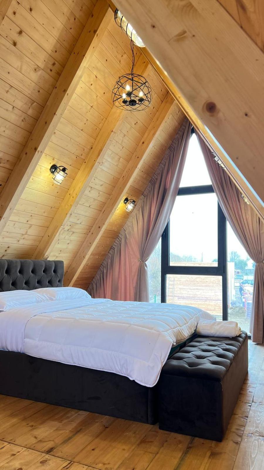 Windmill Shkodra Gesthouse Camping & Grill المظهر الخارجي الصورة